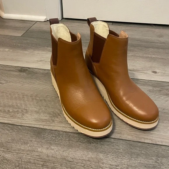 Cole Haan Women's ZERØGRAND City Wedge Waterproof Chelsea Boots - Picture 1 of 5